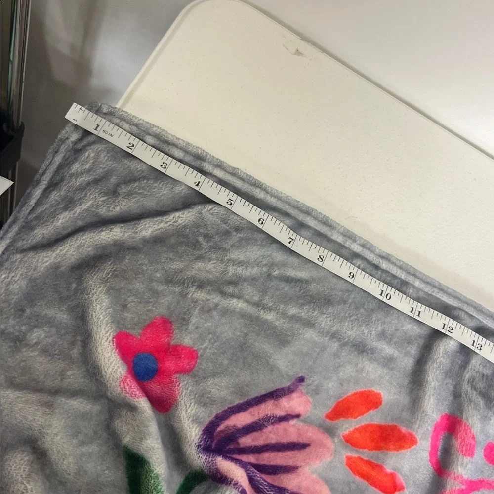 Natural Life Throw Blanket Gray with Floral Print - Picture 5 of 6
